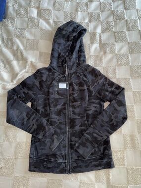 Lululemon Scuba Hoode *Light Cotton Fleece size 10